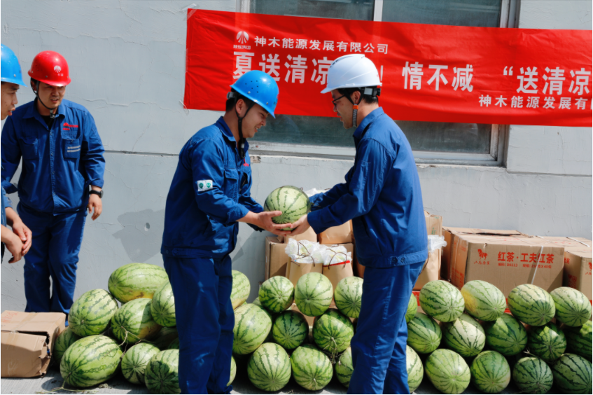 1691136572871614.png 640 (1).png