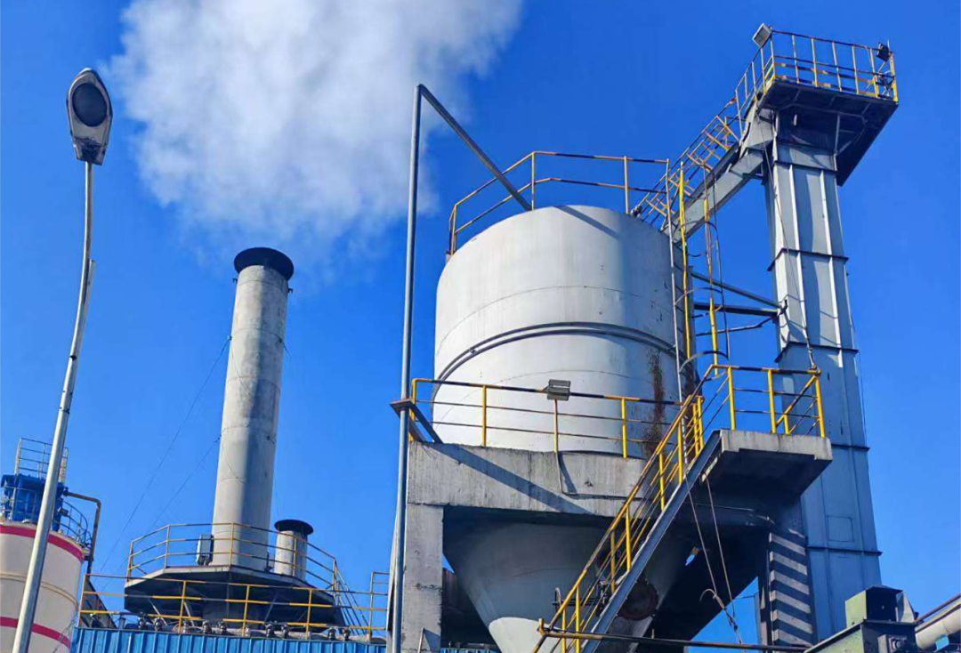 1756439477129779.png 640.png