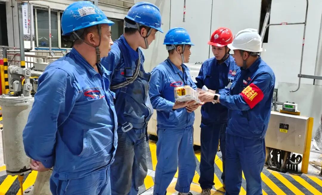 1757982772761146.jpg 640 (7).jpg