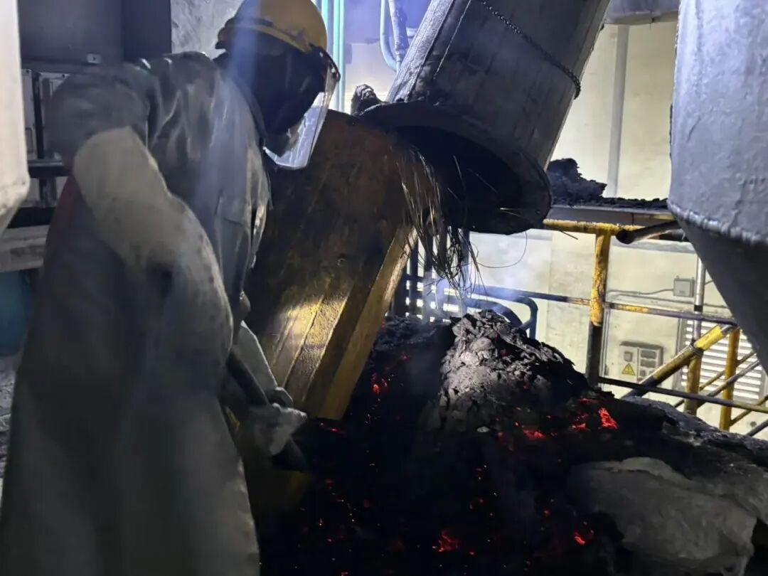 1760575177106632.jpg 3.jpg