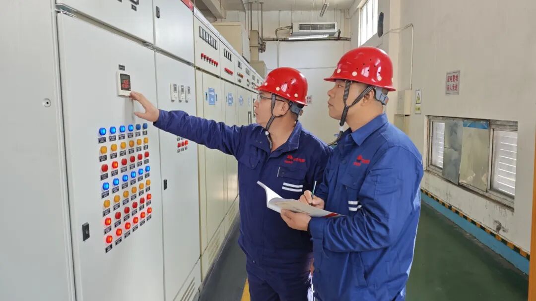 1761014002704903.jpg 4.jpg